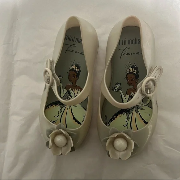 Mini Melissa x Disney Princess Tiana Flats - Picture 4 of 8